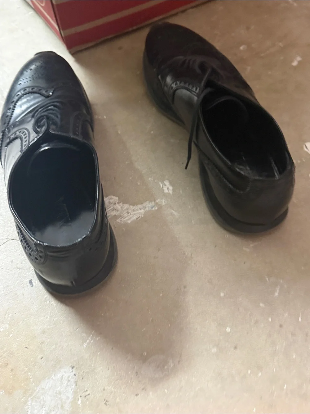 Classic Men's Black Wingtip Dress Shoes